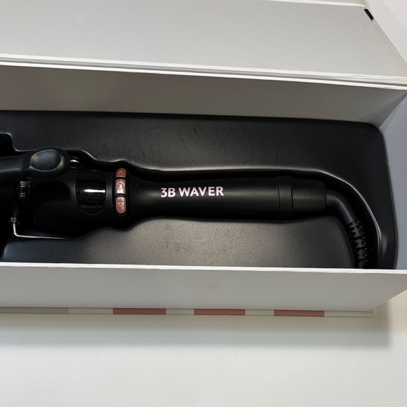 The Beachwaver Co. Pink Triple Barrel Curling Iron - Picture 5 of 9